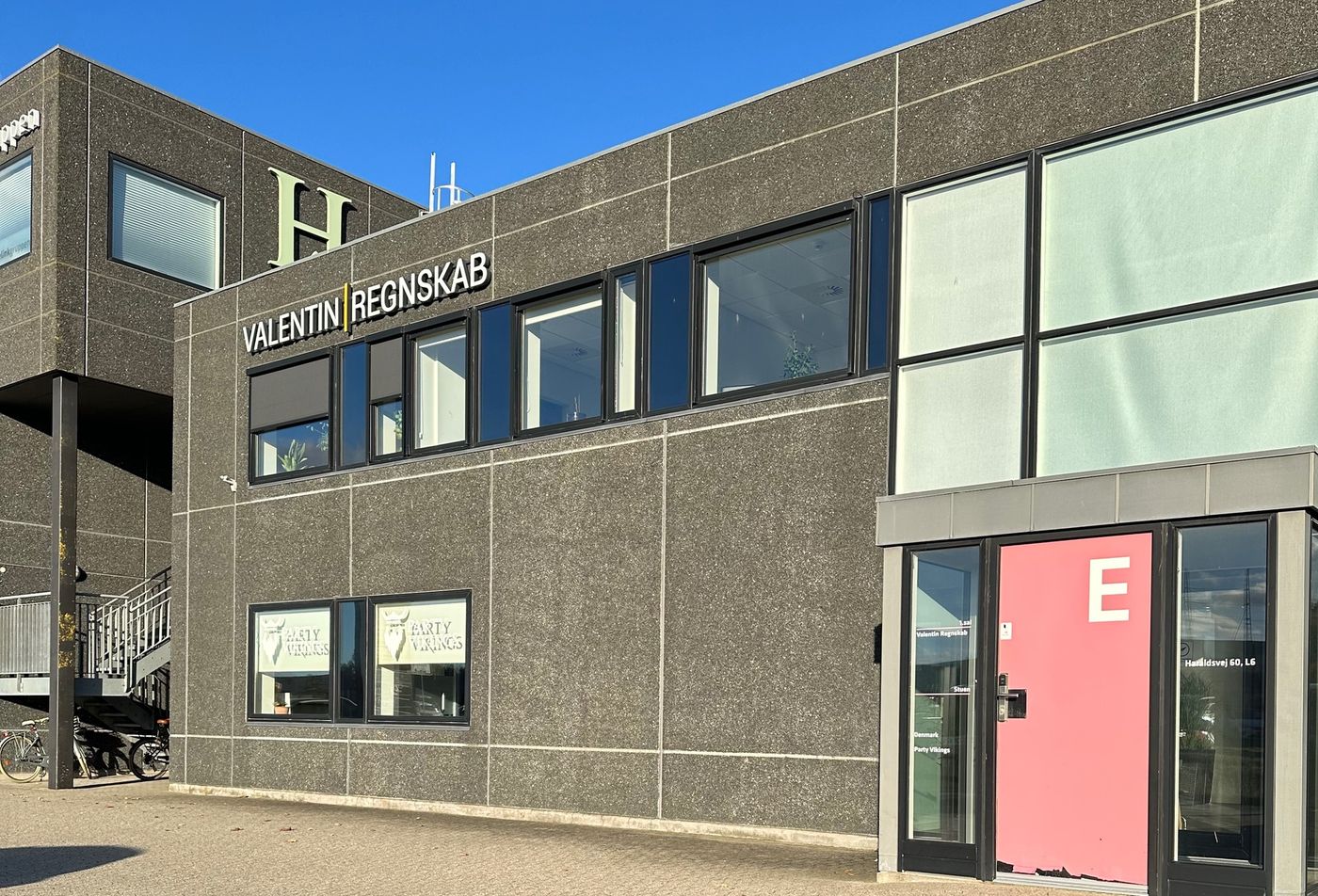 Valentin Regnskabs kontor på Haraldsvej 60 i Randers SØ, indgang E